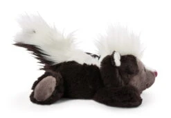 Nici 47347 Stinktier Chiala Skunk Liegend 20cm Plüsch Forest Friends -Nici 47347 03 ZA Frei 2048x1419