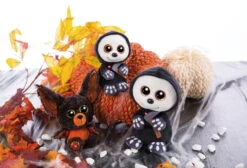 Nici 47549 Glubschis Halloween Sensenmann Sanito 25cm Plüsch Kuscheltier 17 Nici 47549 Glubschis Halloween Sensenmann Sanito 25cm Plüsch Kuscheltier -Nici 47549 10 46304 46305 Milieu 2048x1395